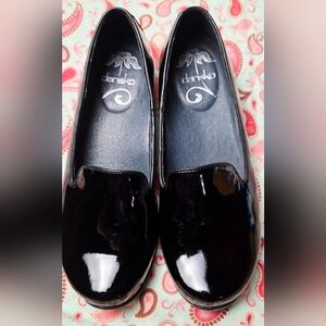 Dansko Shiny Black Loafers ~ Size 36 ~ Gorgeous!!